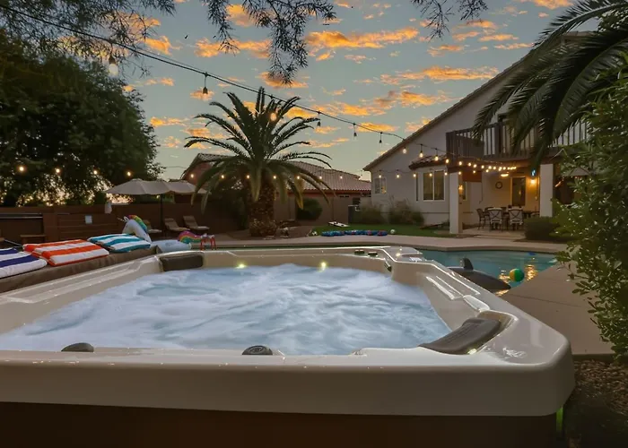 Holiday home Sparkling Saltwtrpoolspafirepitnetflixnfl Phoenix
