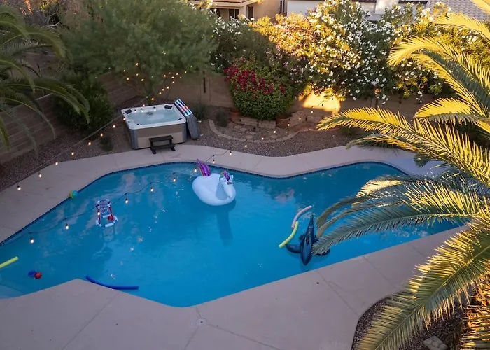 Sparkling Saltwtrpoolspafirepitnetflixnfl Holiday home