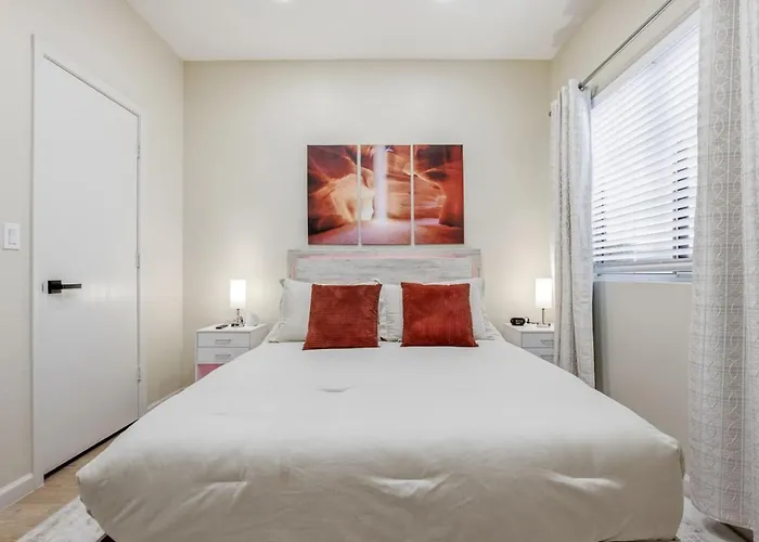 Sparkling Saltwtrpoolspafirepitnetflixnfl Holiday home